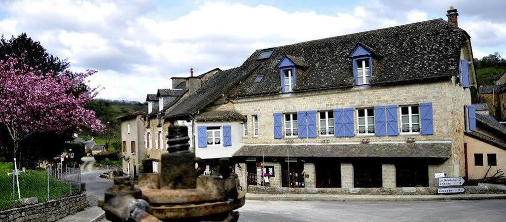 Logis Hotel Restaurant L'Auberge Du Chateau Muret-le-Château Exterior foto